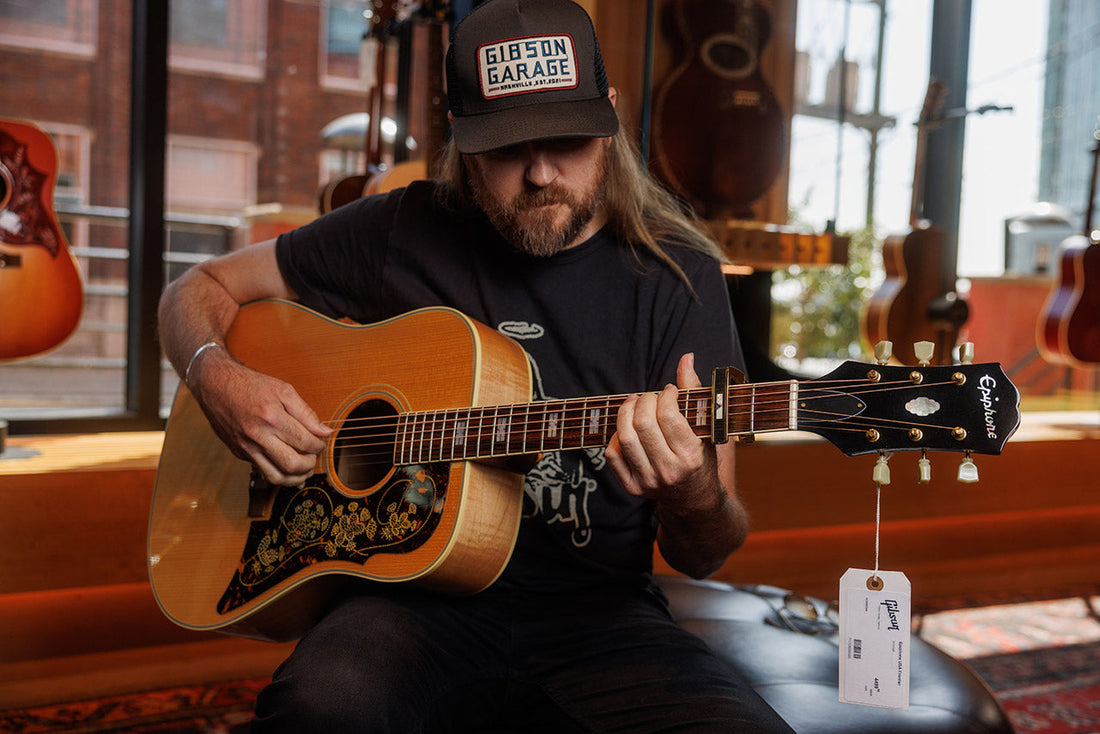 Banner Image For How to use a capo on your guitar