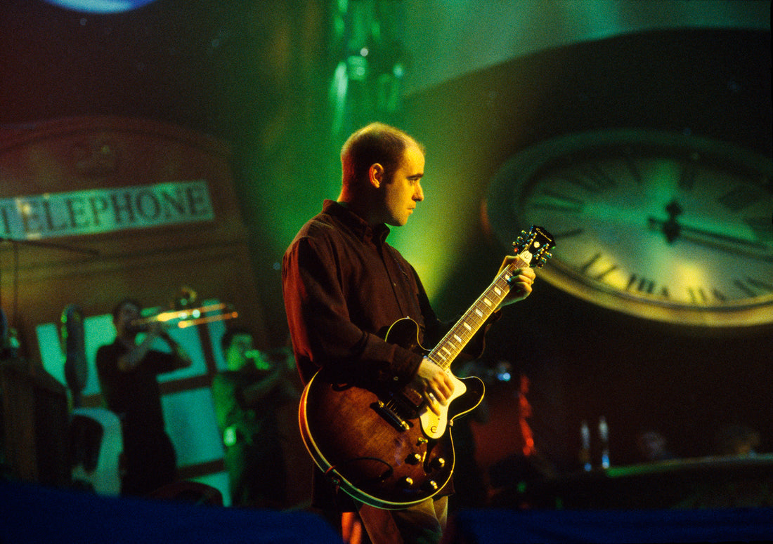 Paul "Bonehead" Arthurs with his Epiphone Riviera