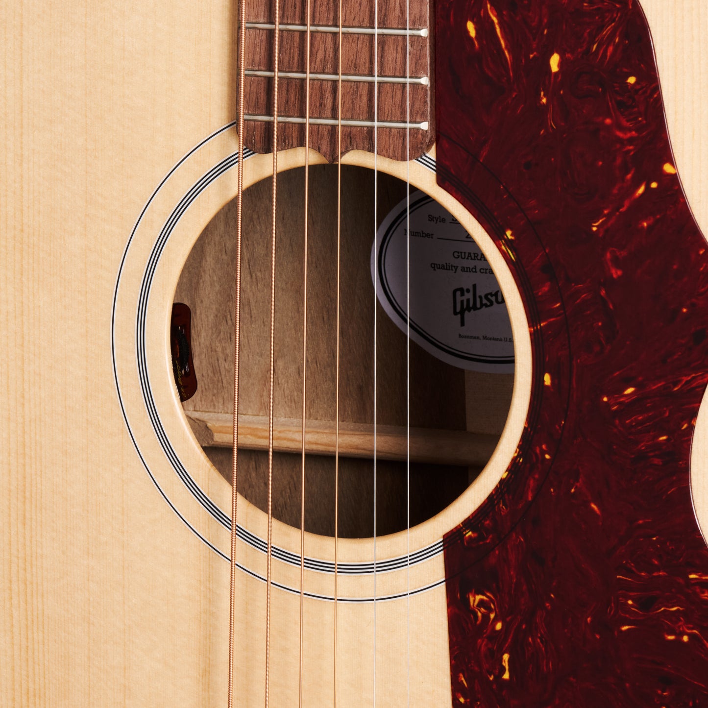 Gibson SJ-200 Studio Walnut, Natural Acoustic Guitar Gibson