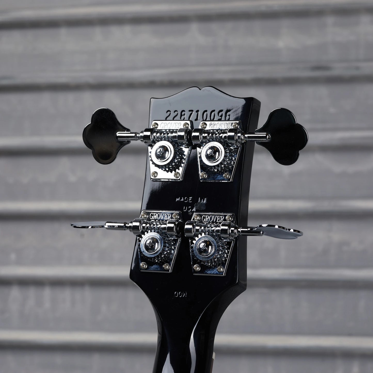Gibson Mod™ Collection SG Standard Bass. Ebony Electric Bass Gibson Mod™ Collection