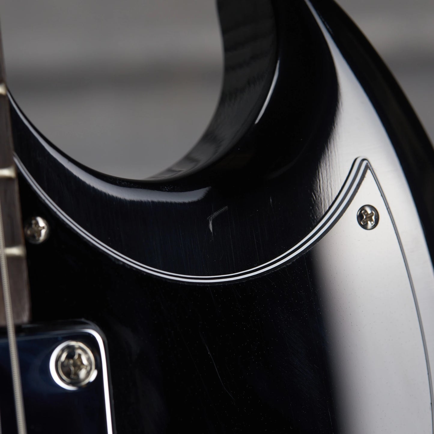 Gibson Mod™ Collection SG Standard Bass. Ebony Electric Bass Gibson Mod™ Collection
