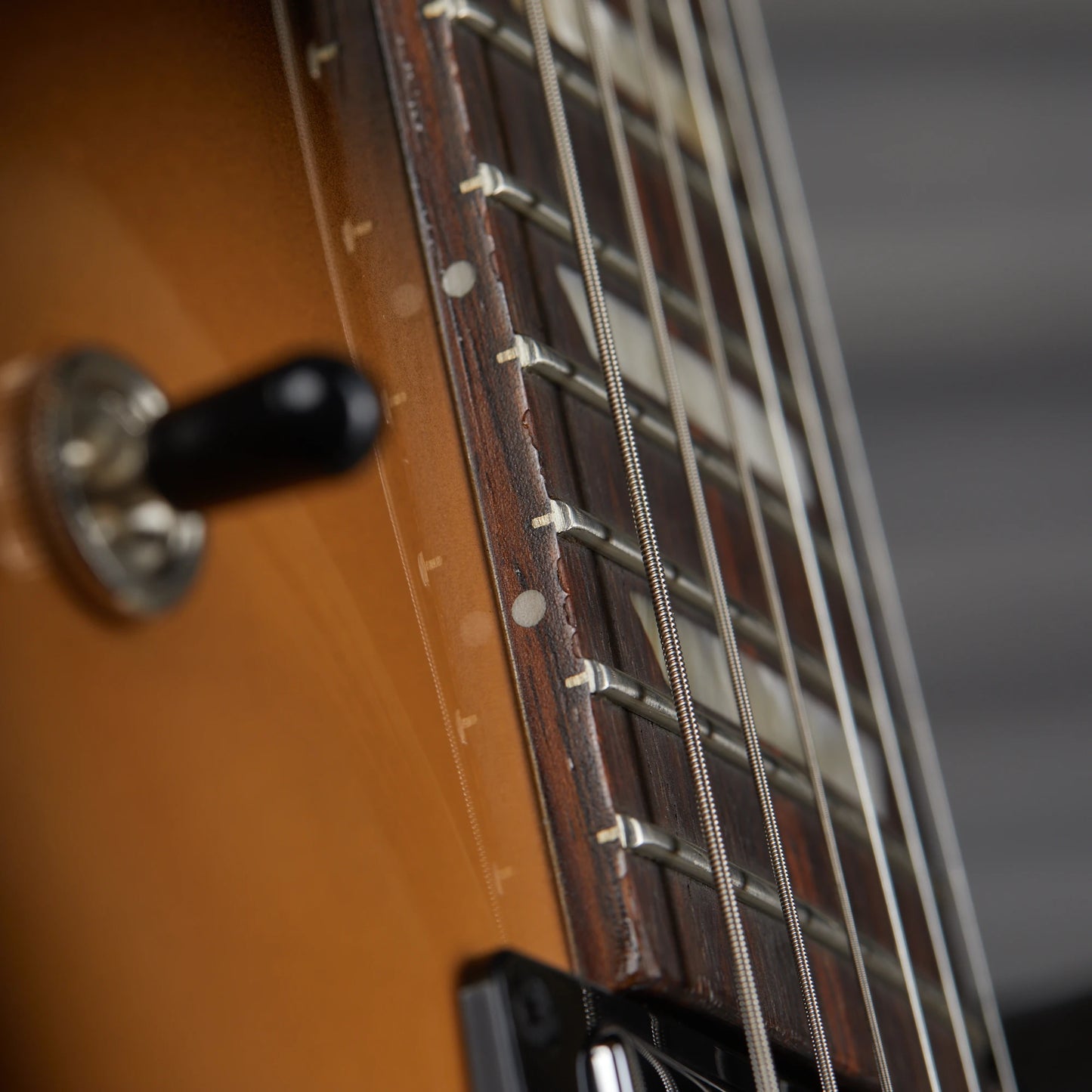 Gibson Mod™ Collection Les Paul Studio, Grilled Cheese Burst | Gibson Mod™ Collection Electric Guitar Gibson Mod™ Collection