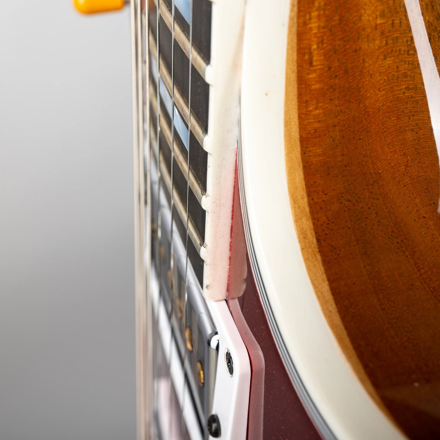 Gibson Mod™ Collection Les Paul Axcess Custom, Melon Fade Metallic | Gibson Mod™ Collection Electric Guitar Gibson Mod™ Collection