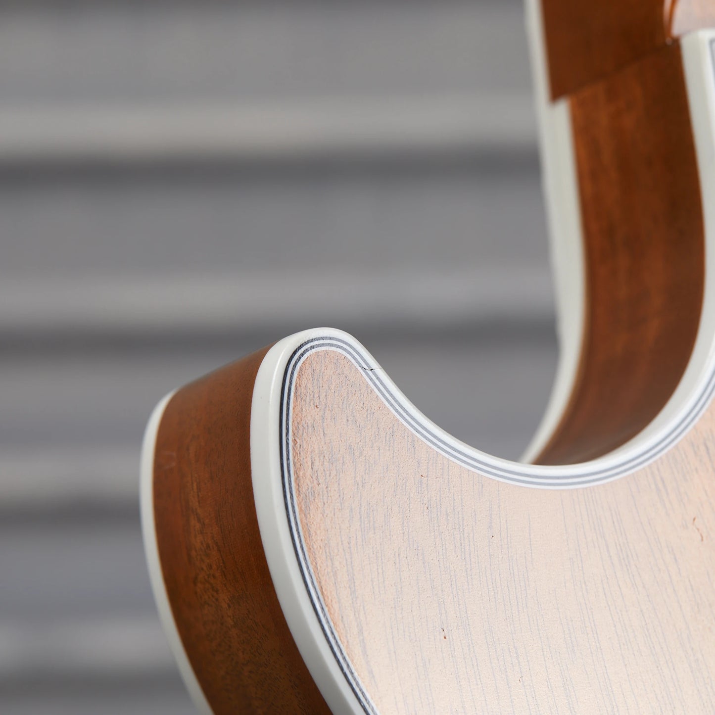 Gibson Mod™ Collection Les Paul Custom, Superb Purple | Gibson Mod™ Collection Electric Guitar Gibson Mod™ Collection