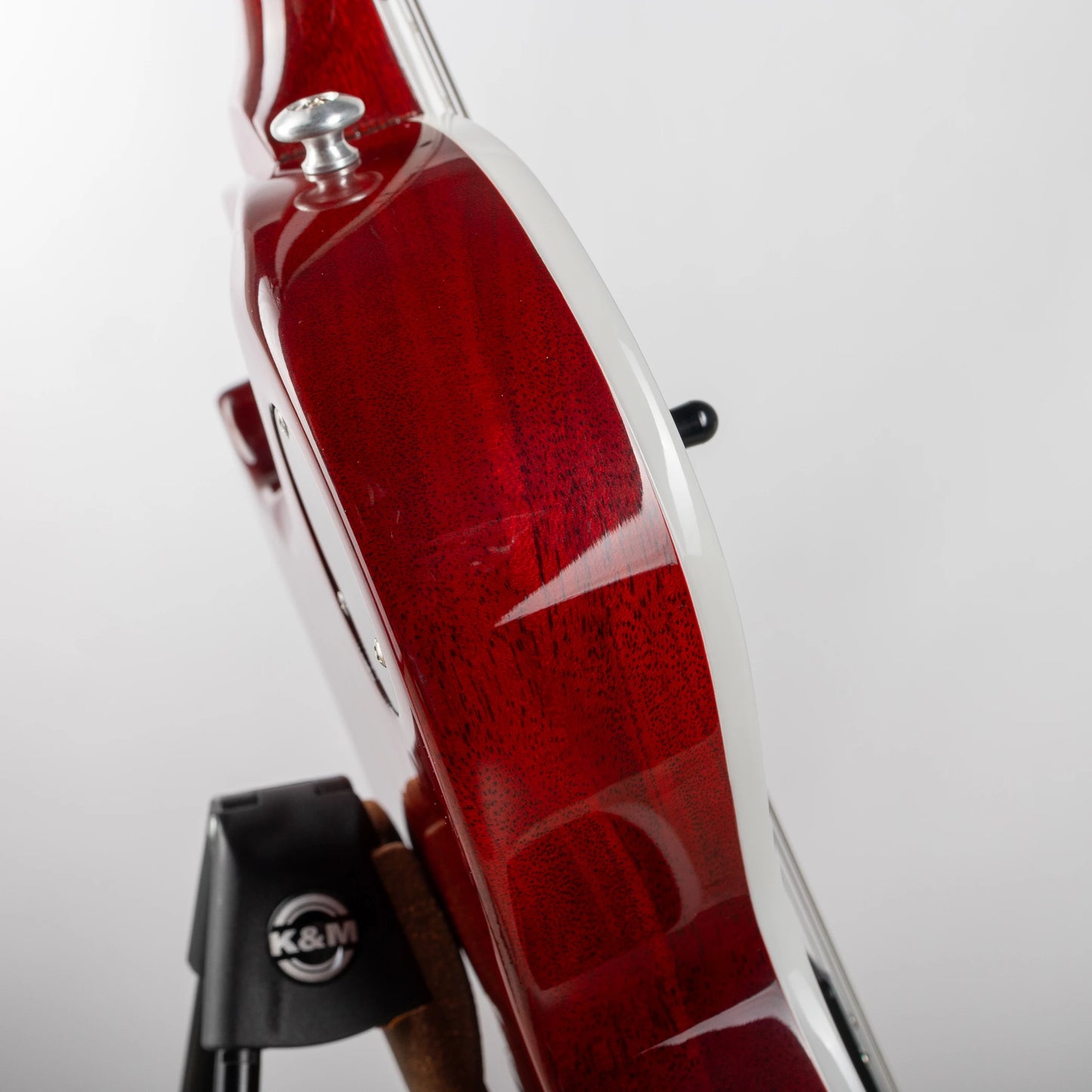 Gibson Mod™ Collection Les Paul Supreme with Bigsby, Wine Red Electric Guitar Gibson Mod™ Collection