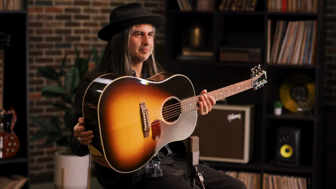 Video: Understanding Gibson acoustic guitar body shapes and how they ...