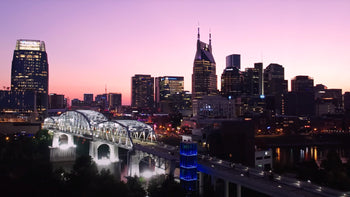 Gibson celebrates 50 years in Music City