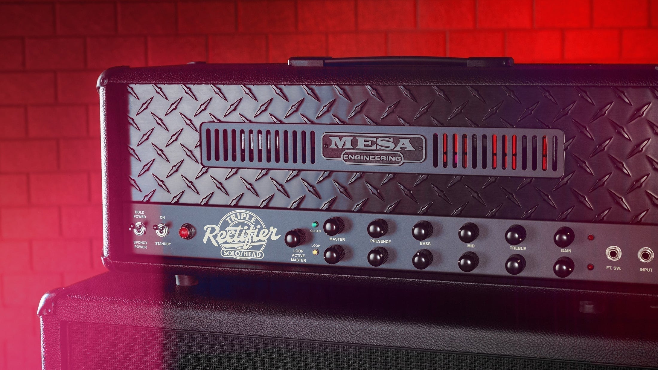 MESA/Boogie rilancia la 90s Triple Rectifier Solo Head: ritorno alle origini in versione Blackout MESA/Boogie rilancia la 90s Triple Rectifier Solo Head: ritorno alle origini in versione Blackout