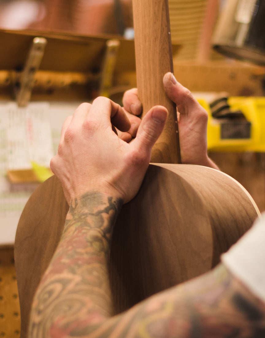 Dovetail neck joint