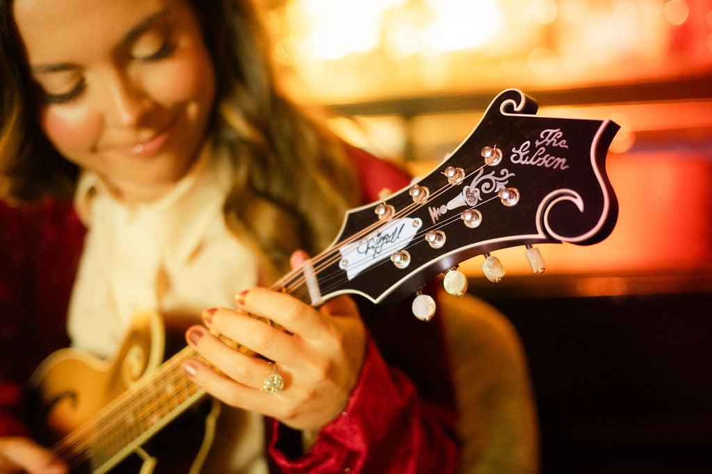 Gibson Custom Sierra Hull F-5 Master Model
