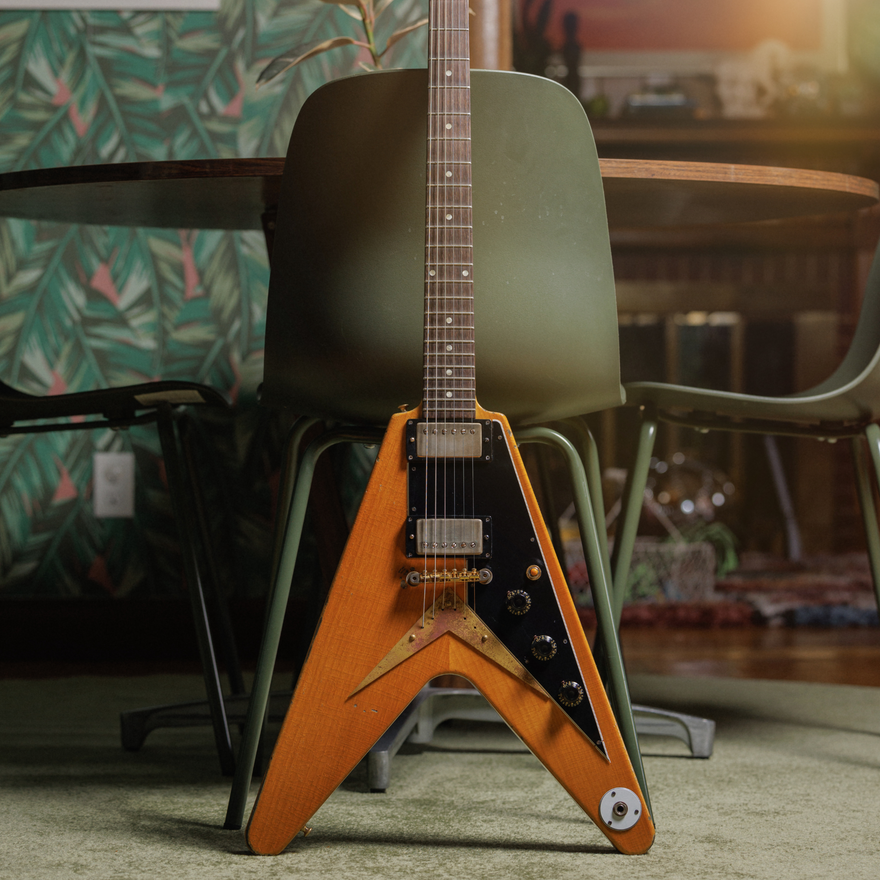 Gibson Custom Joe Bonamassa "Amos" 1958 Flying V Collector's Edition, Antique Natural Electric Guitar Gibson Custom