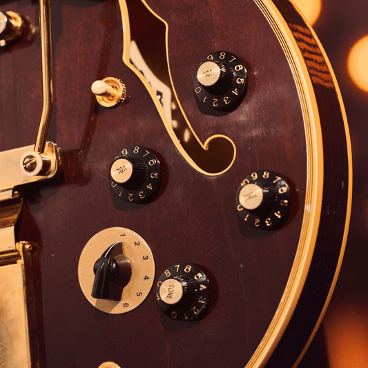 Gibson Custom B.B. King “Rumble in the Jungle” 1974 ES-355, Walnut Electric Guitar Gibson Custom