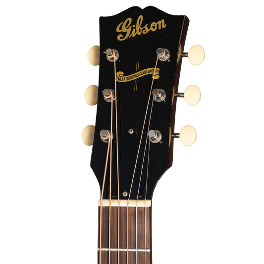 Gibson Custom 1942 Banner J-45 Reissue, Vintage Sunburst Light Aged Acoustic Guitar Gibson Custom