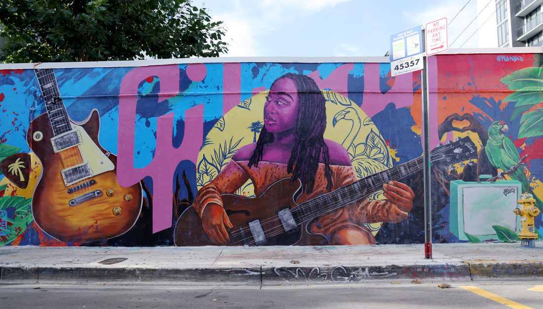 Nate Dee's Gibson artwork in Miami