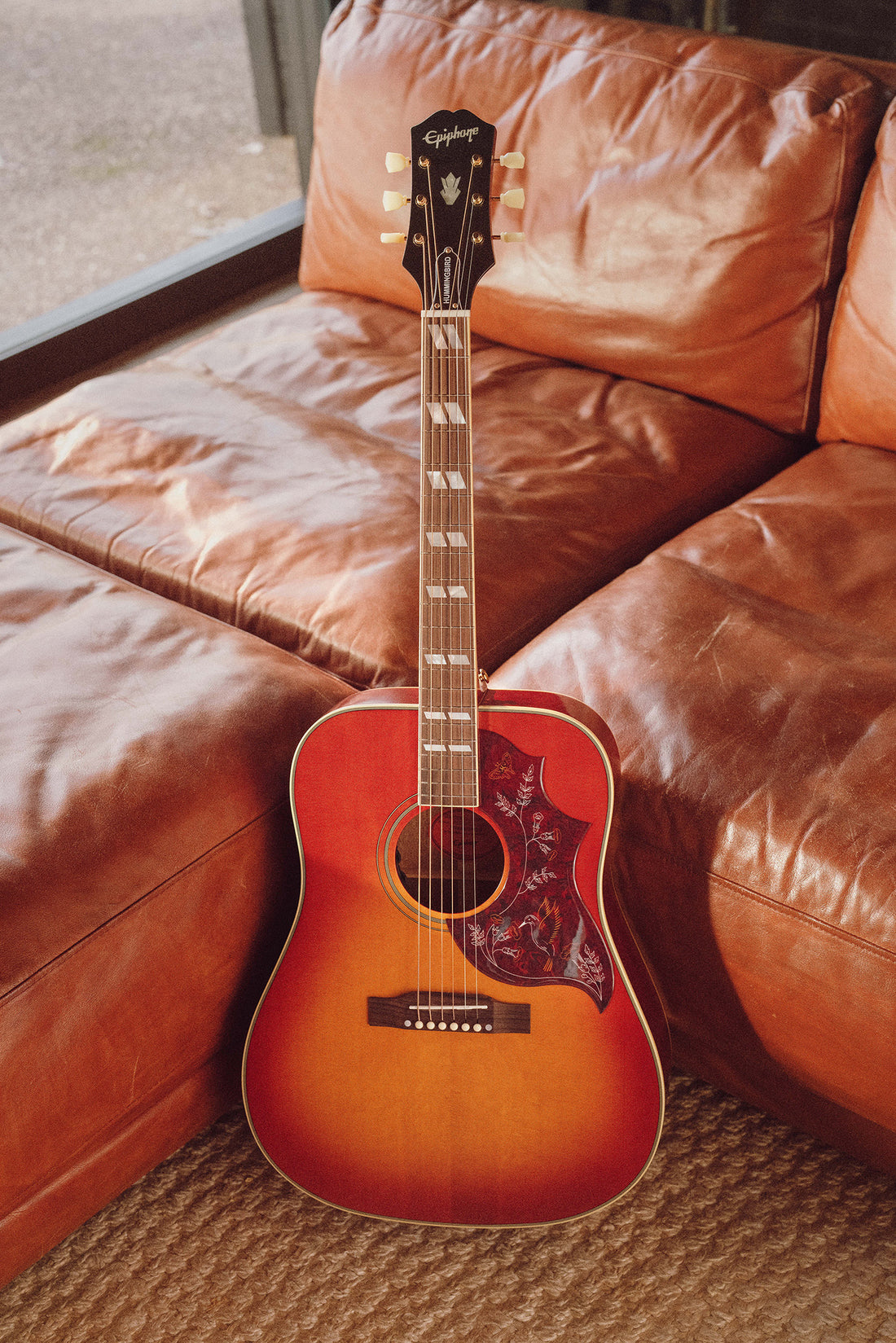 Epiphone Hummingbird Standard