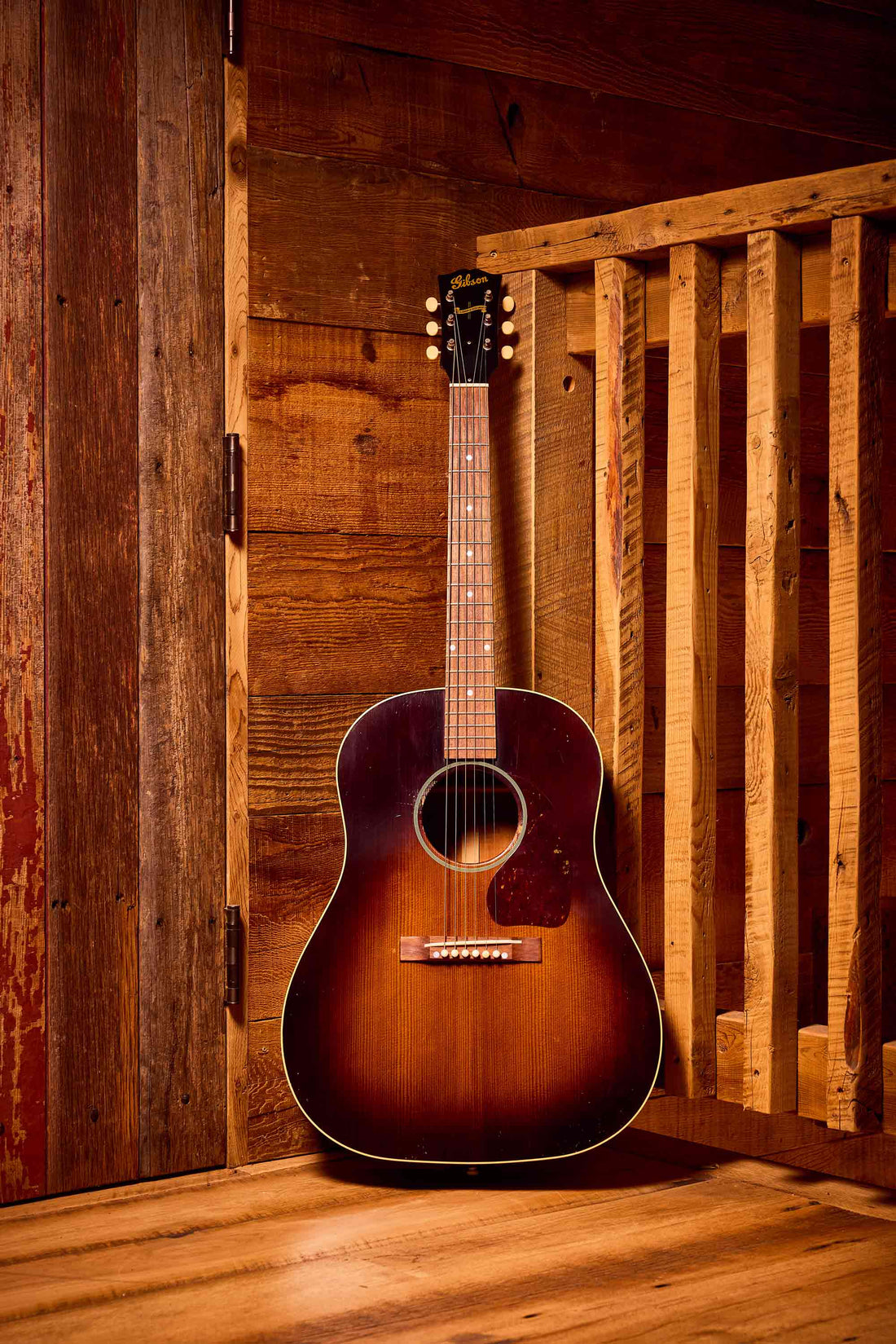 Gibson Custom 1942 Banner J-45 Reissue