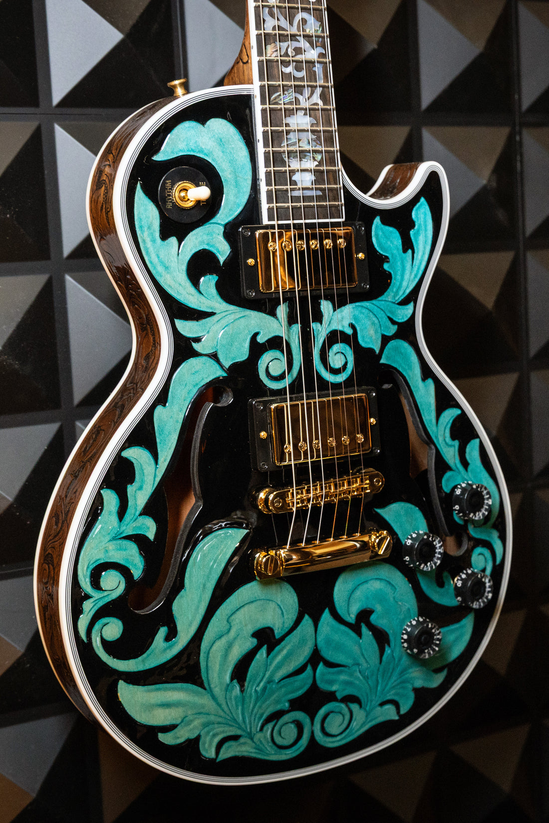Gibson Custom “Foliage” Les Paul Florentine