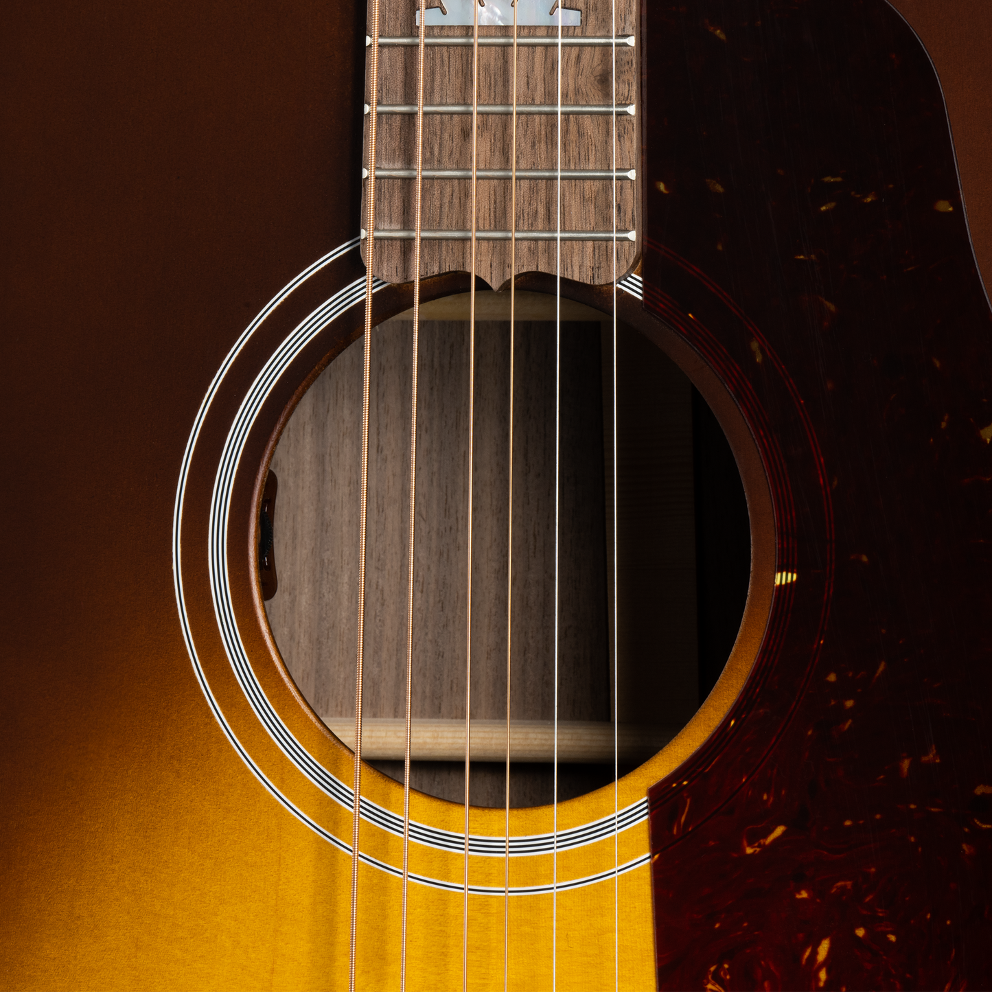 Gibson SJ-200 Studio Walnut, Satin Walnut Burst Acoustic Guitar Gibson