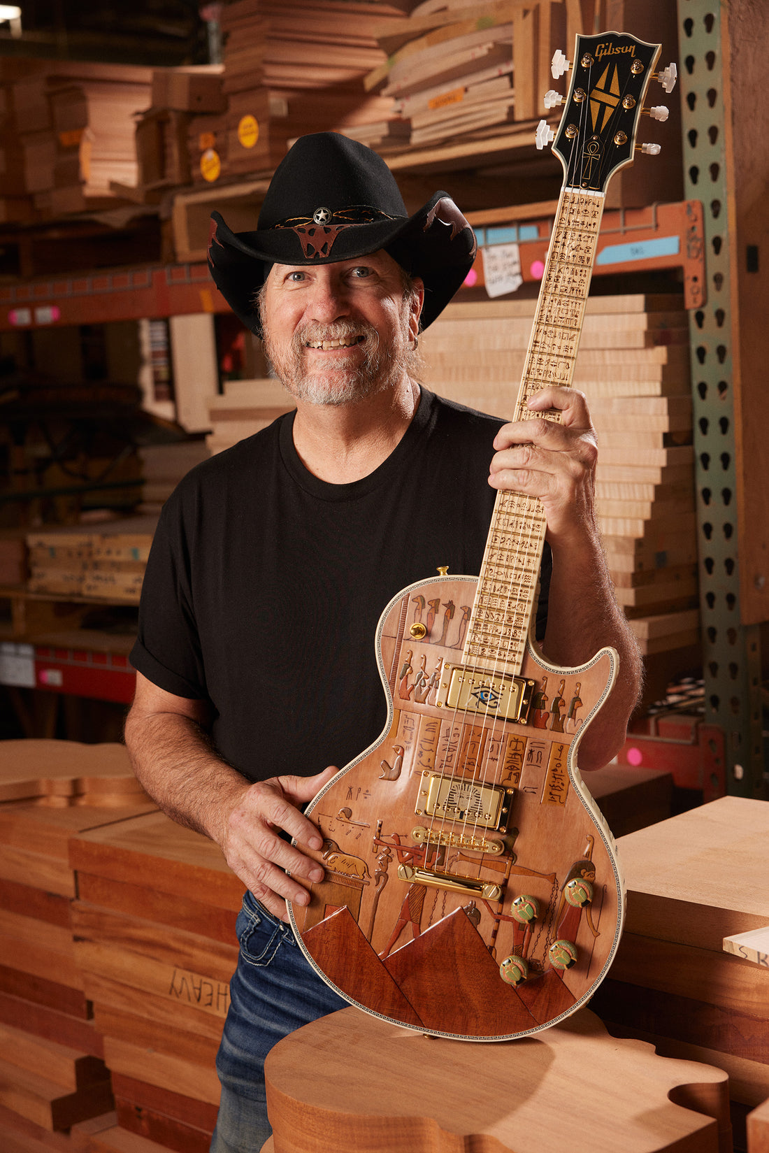 Rickie Hinrichsen with the Les Paul Custom Egyptian Sands