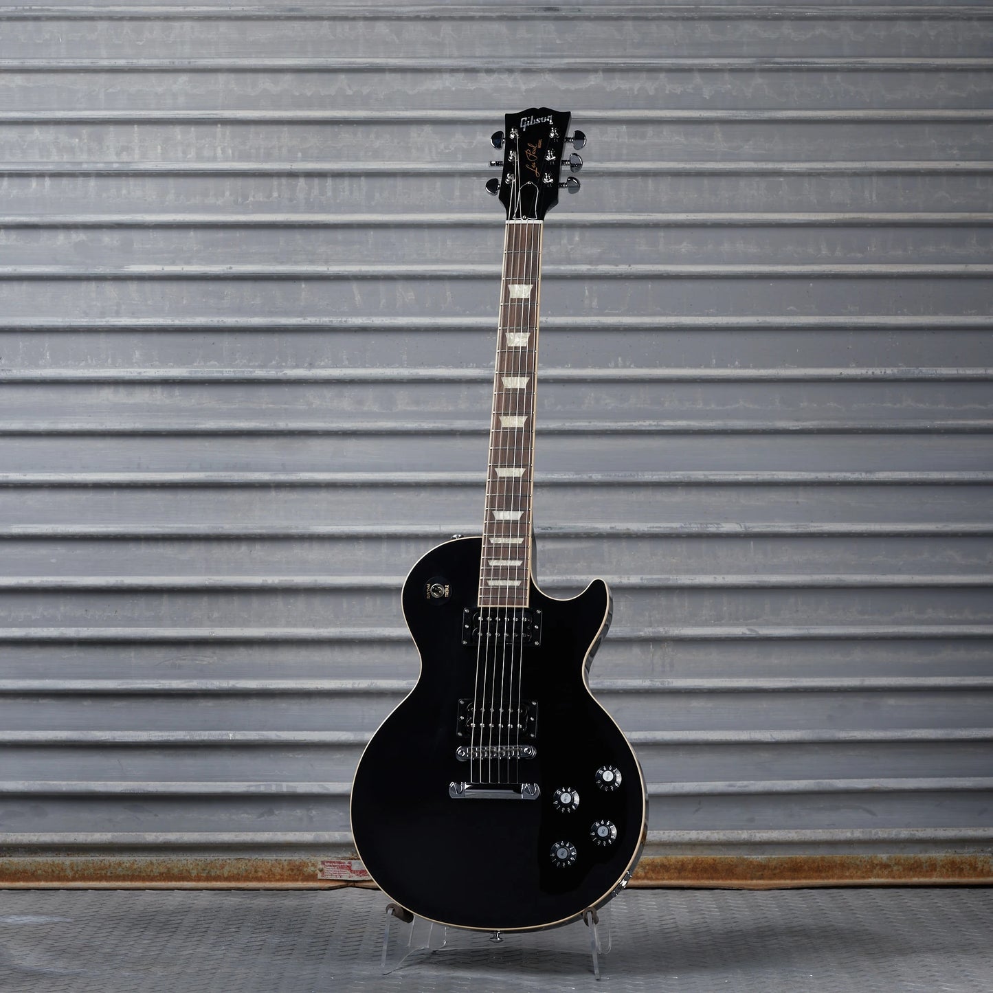 Gibson Mod™ Collection Les Paul Classic, Ebony | Gibson Mod™ Collection Electric Guitar Gibson Mod™ Collection