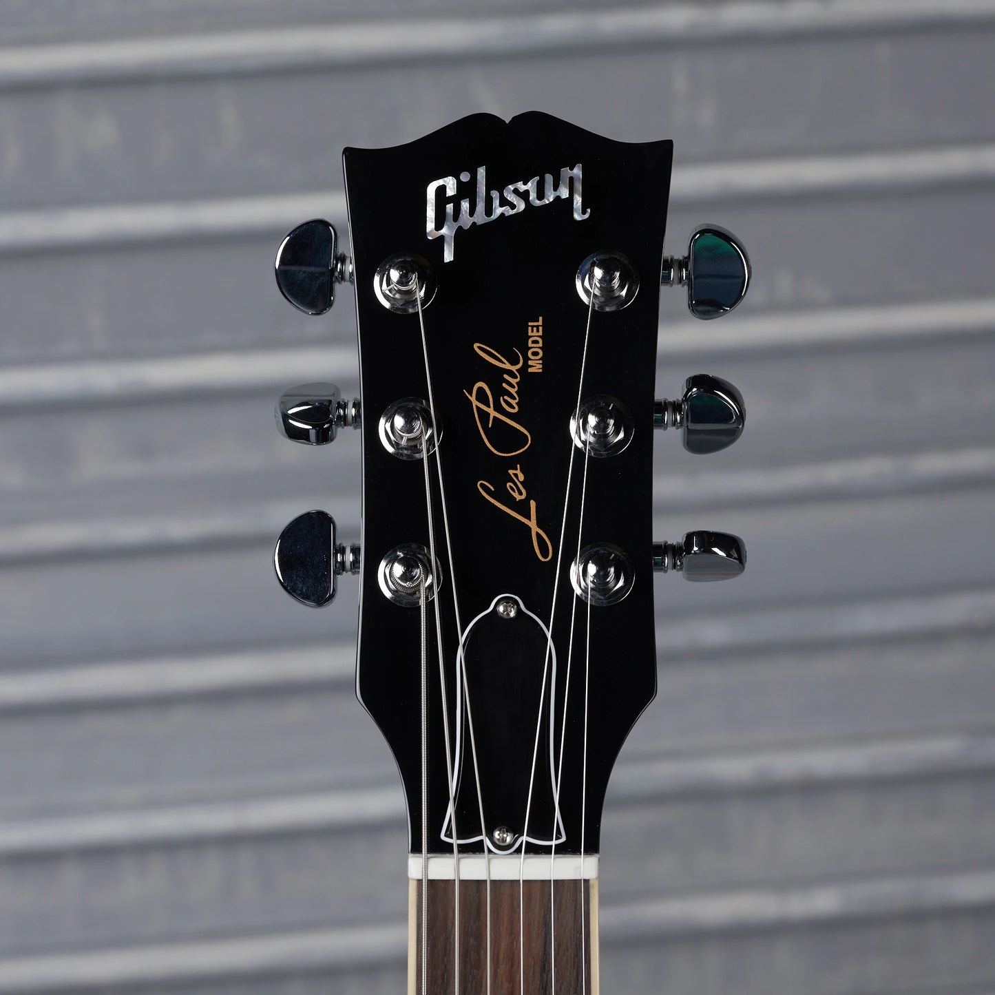 Gibson Mod™ Collection Les Paul Classic, Ebony | Gibson Mod™ Collection Electric Guitar Gibson Mod™ Collection