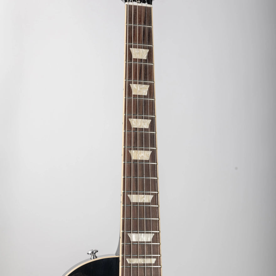 Gibson Mod™ Collection Les Paul Classic, Ebony | Gibson Mod™ Collection Electric Guitar Gibson Mod™ Collection