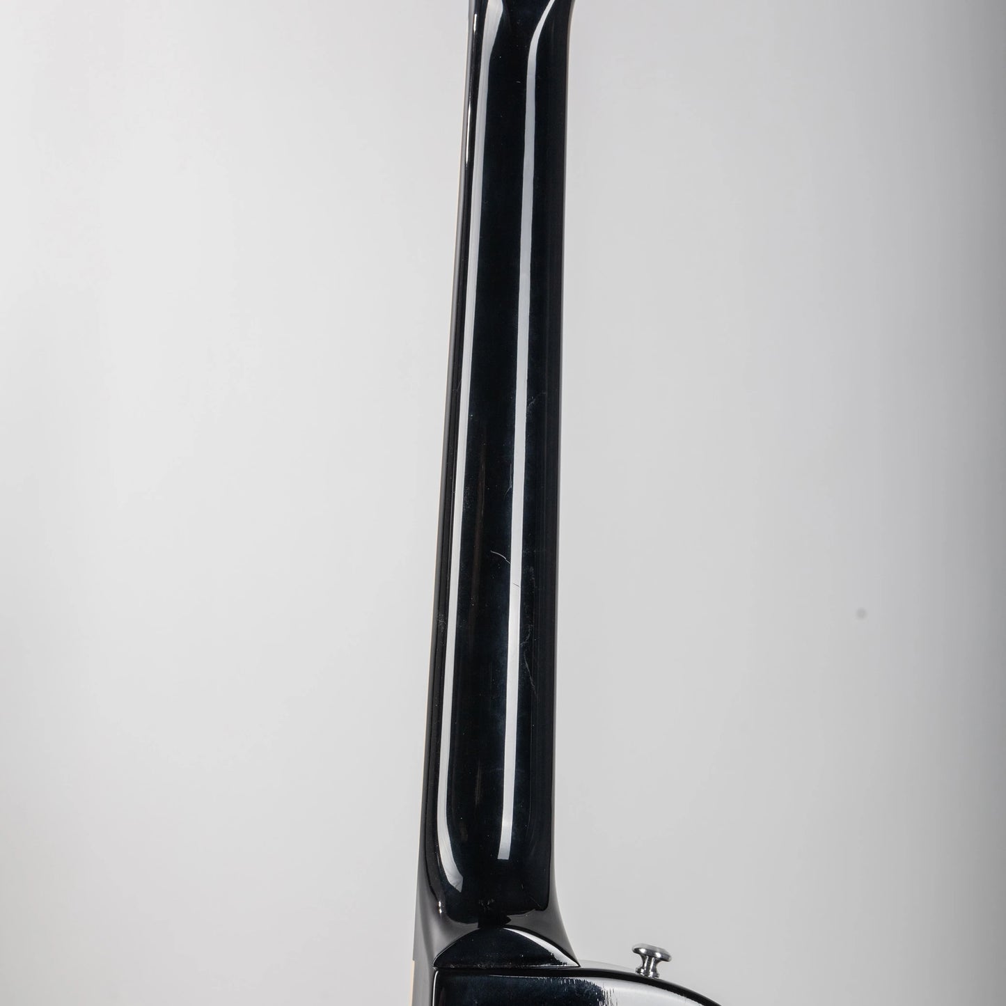 Gibson Mod™ Collection Les Paul Classic, Ebony | Gibson Mod™ Collection Electric Guitar Gibson Mod™ Collection
