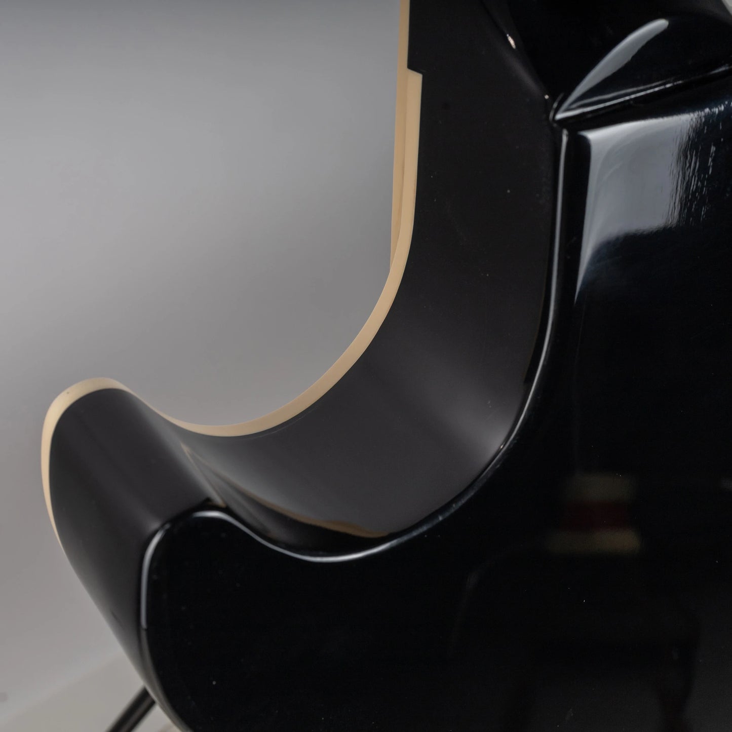Gibson Mod™ Collection Les Paul Classic, Ebony | Gibson Mod™ Collection Electric Guitar Gibson Mod™ Collection