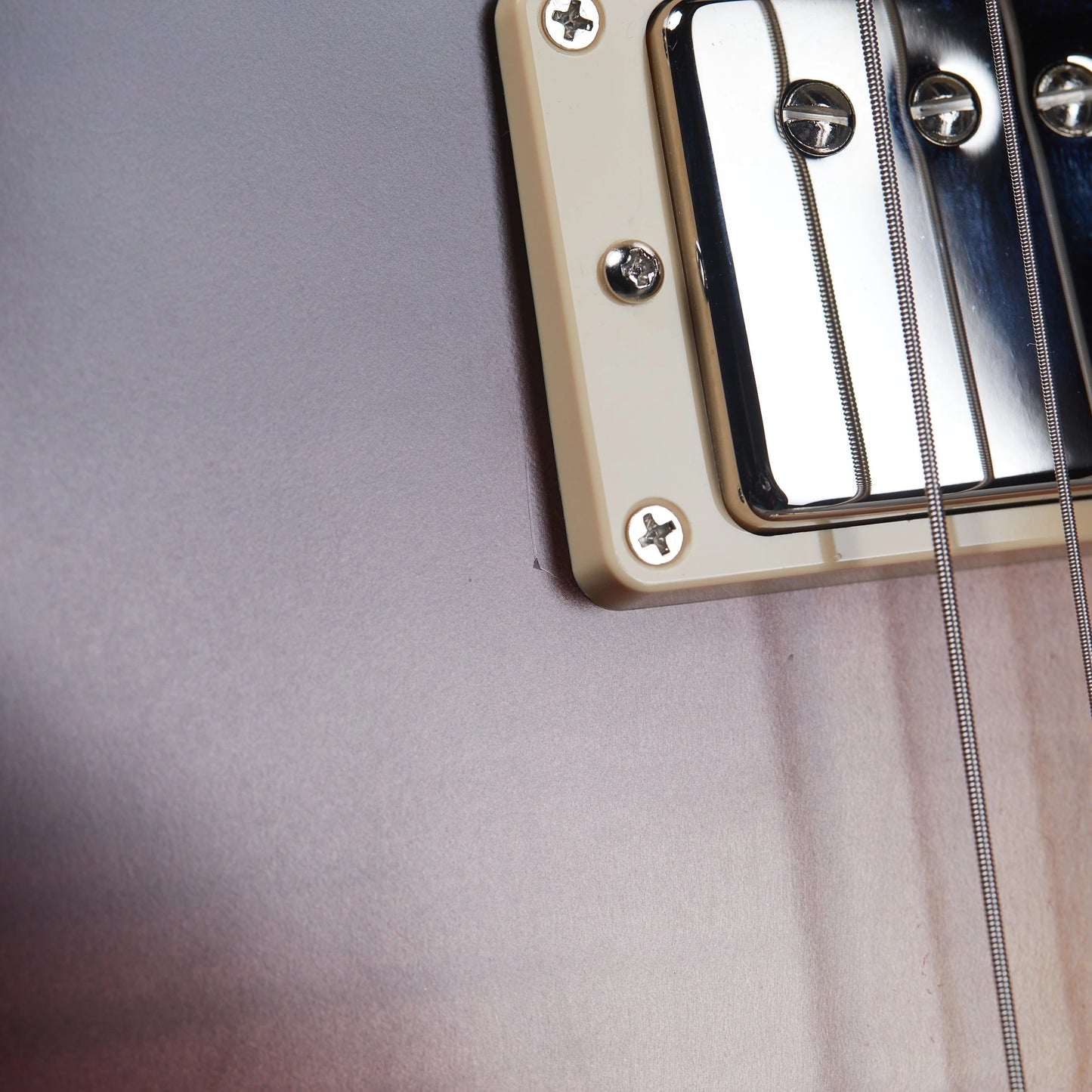 Gibson Mod™ Collection ES-335 Figured, Purple Satin Burst Electric Guitar Gibson Mod™ Collection