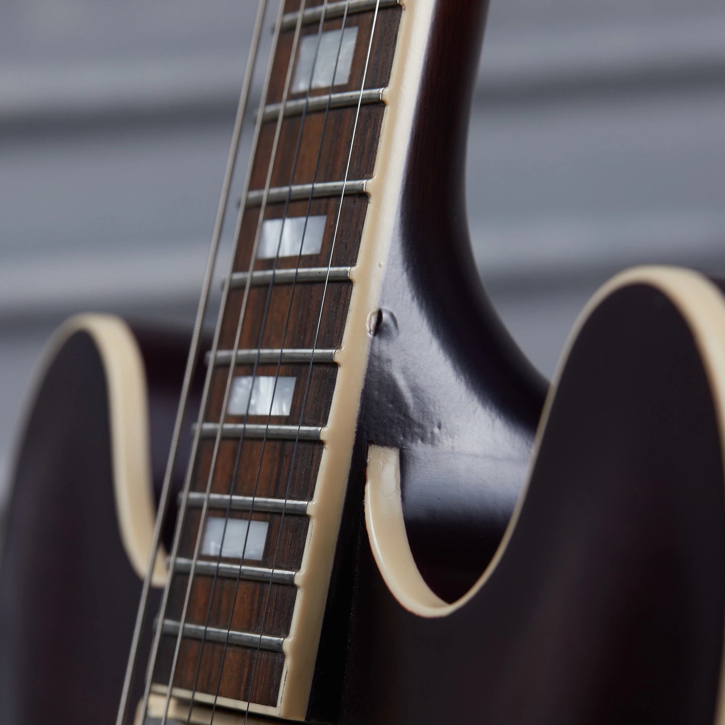 Gibson Mod™ Collection ES-335 Figured, Purple Satin Burst Electric Guitar Gibson Mod™ Collection