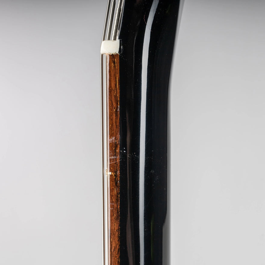 Gibson Mod™ Collection SG Standard Bass. Ebony Electric Bass Gibson Mod™ Collection