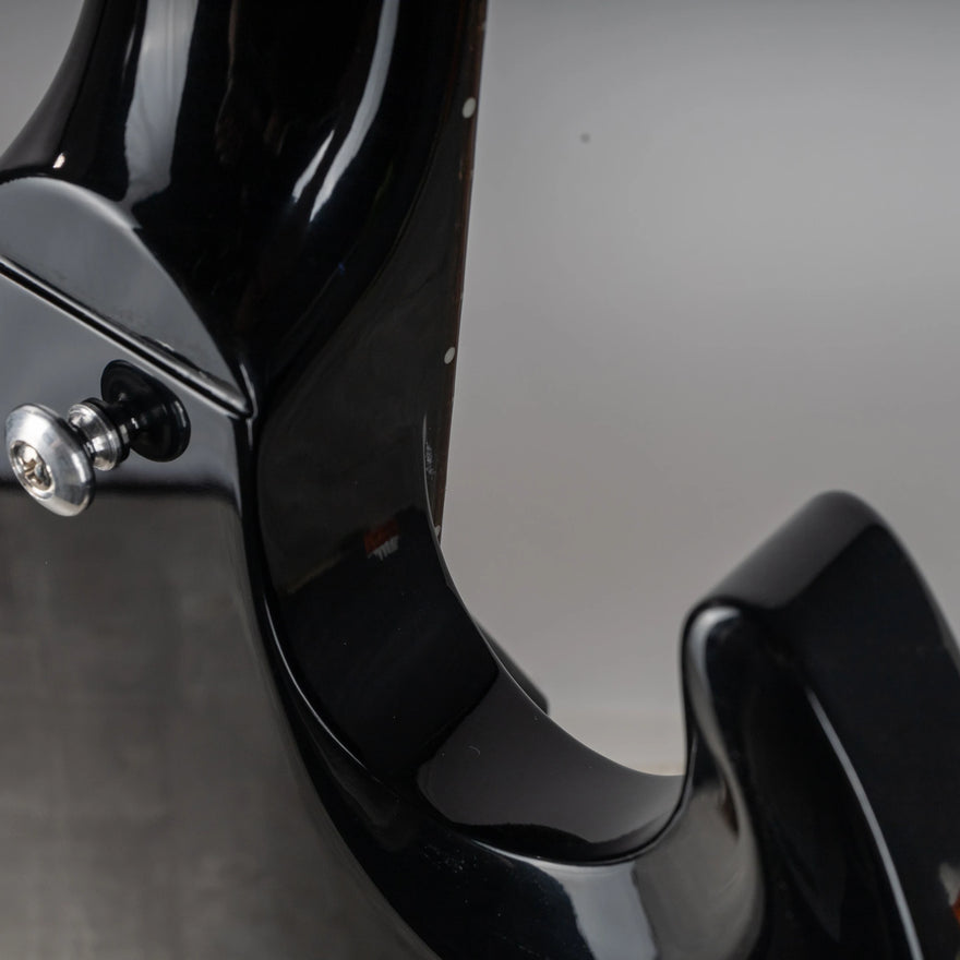 Gibson Mod™ Collection SG Standard Bass. Ebony Electric Bass Gibson Mod™ Collection