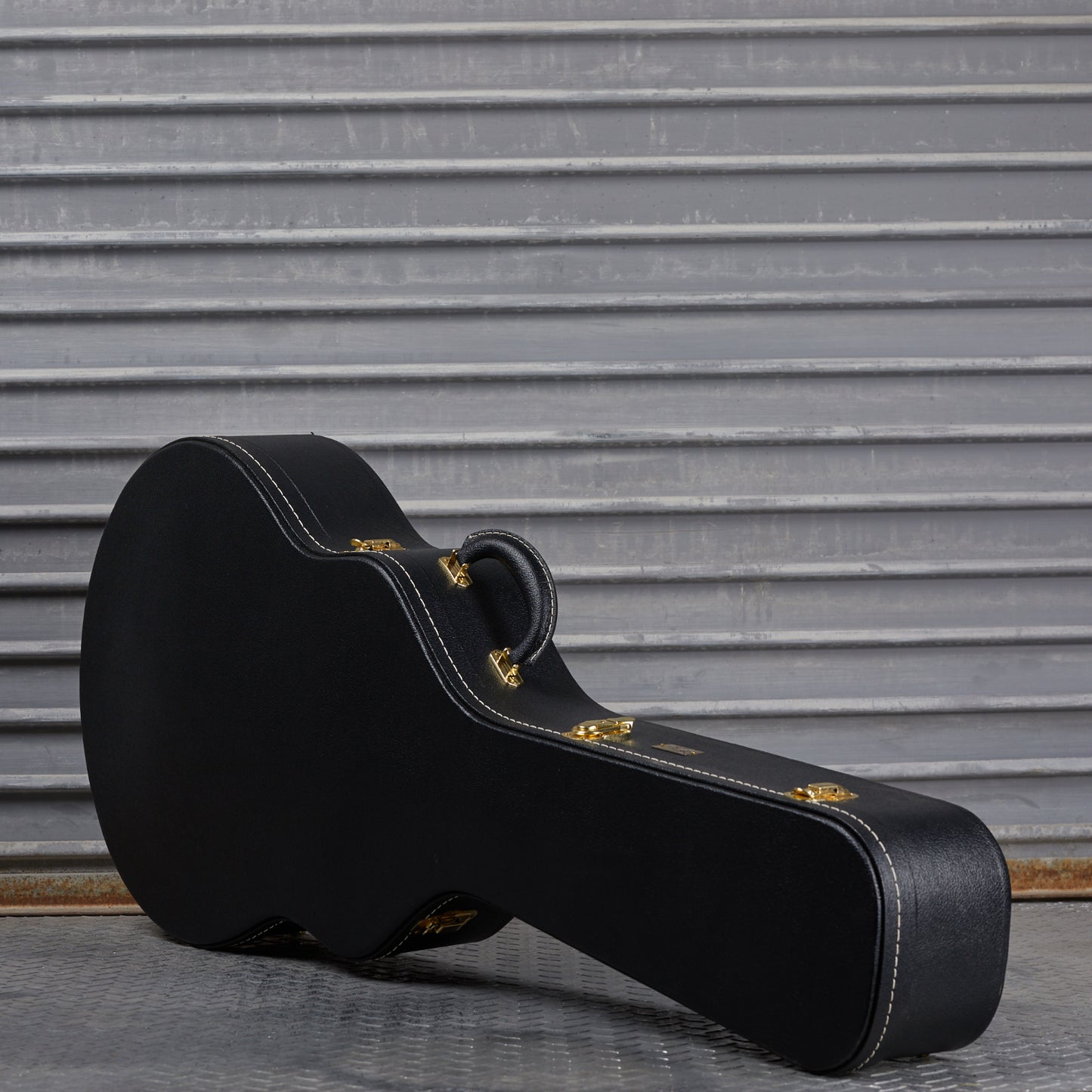 Gibson Mod™ Collection ES-335 Reissue, Sixties Cherry - Satin | Gibson Mod™ Collection Electric Guitar Gibson Mod™ Collection