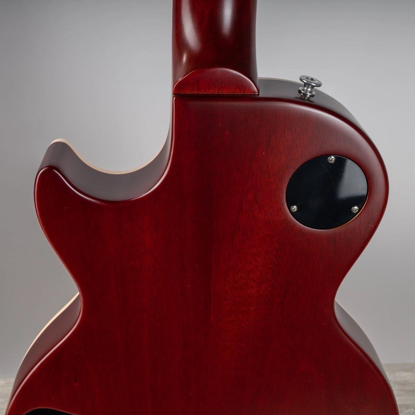 Gibson Mod™ Collection Les Paul Standard 60s, Unburst Satin Back | Gibson Mod™ Collection, Unburst with Satin Back Electric Guitar Gibson Mod™ Collection