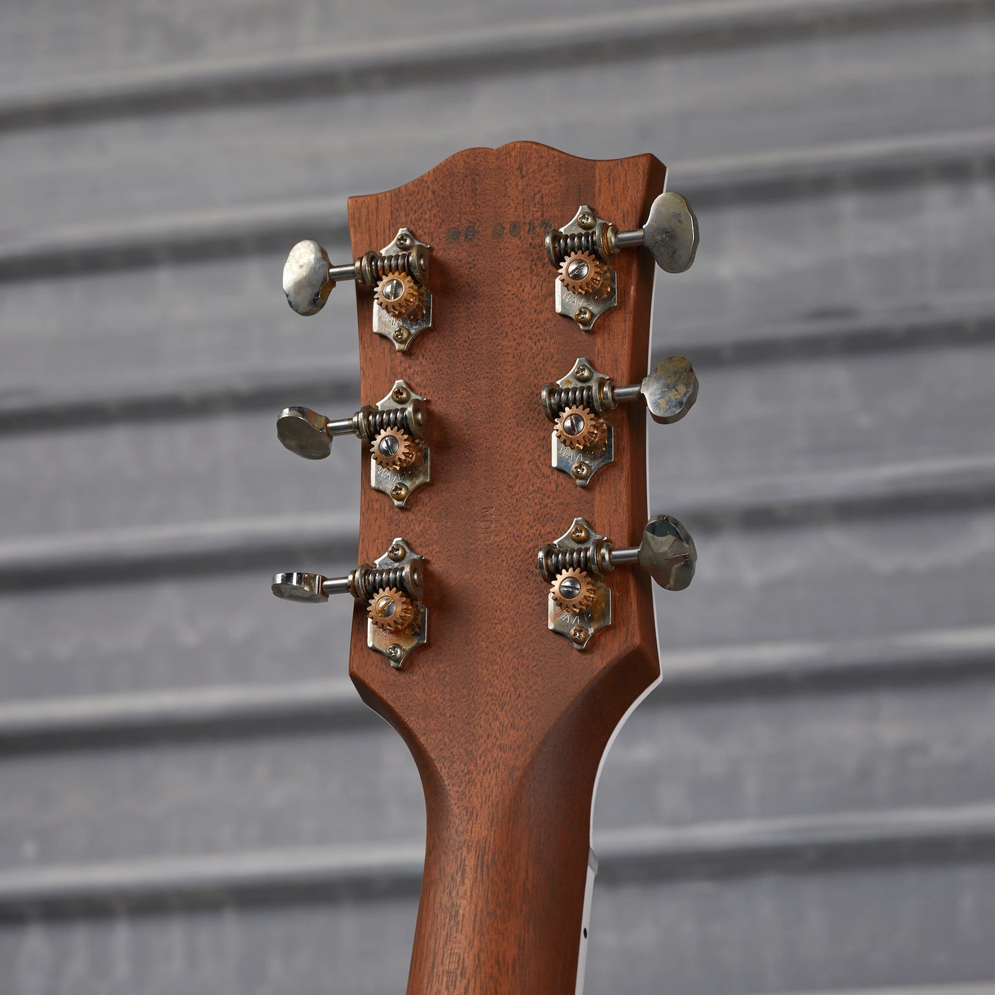 Gibson Mod™ Collection Les Paul Custom, Natural Walnut | Gibson Mod™ Collection Electric Guitar Gibson Mod™ Collection