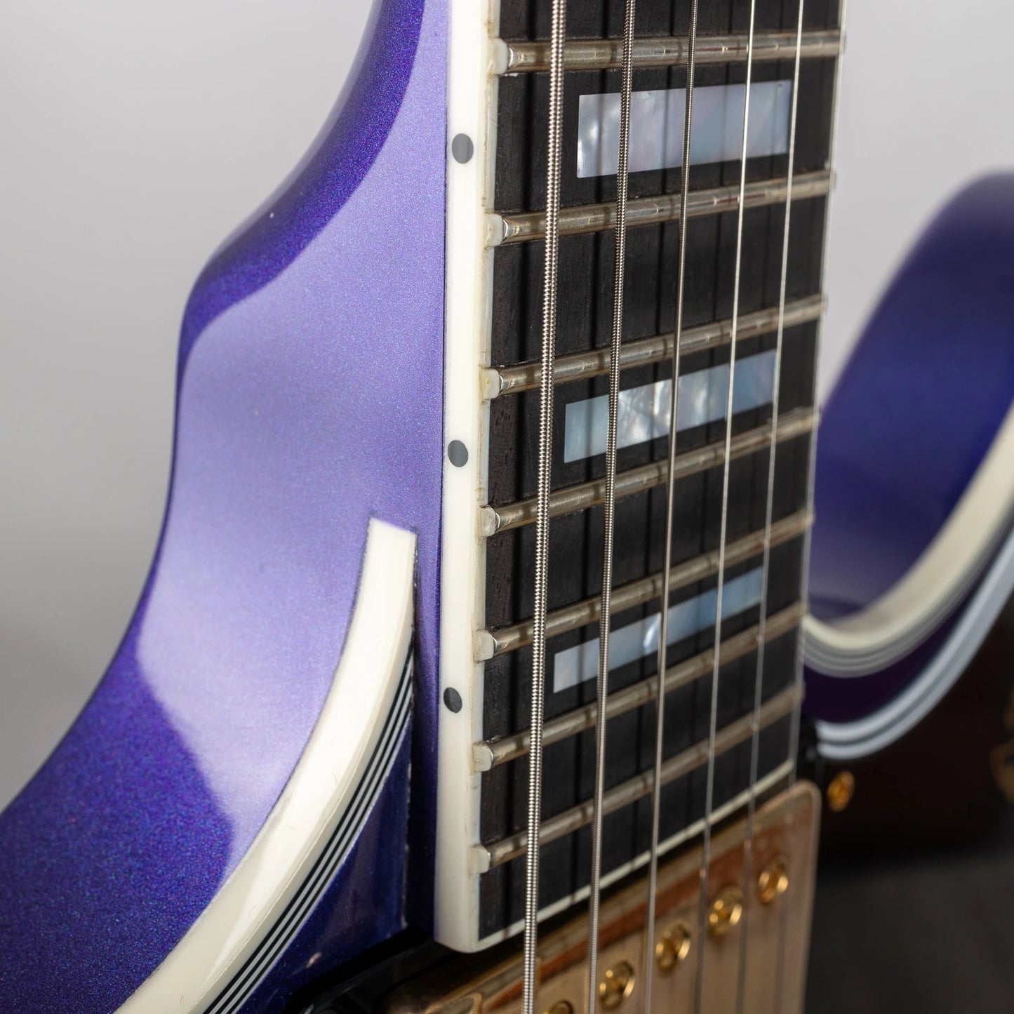 Gibson Mod™ Collection Firebird Custom, Electron Purple Electric Guitar Gibson Mod™ Collection