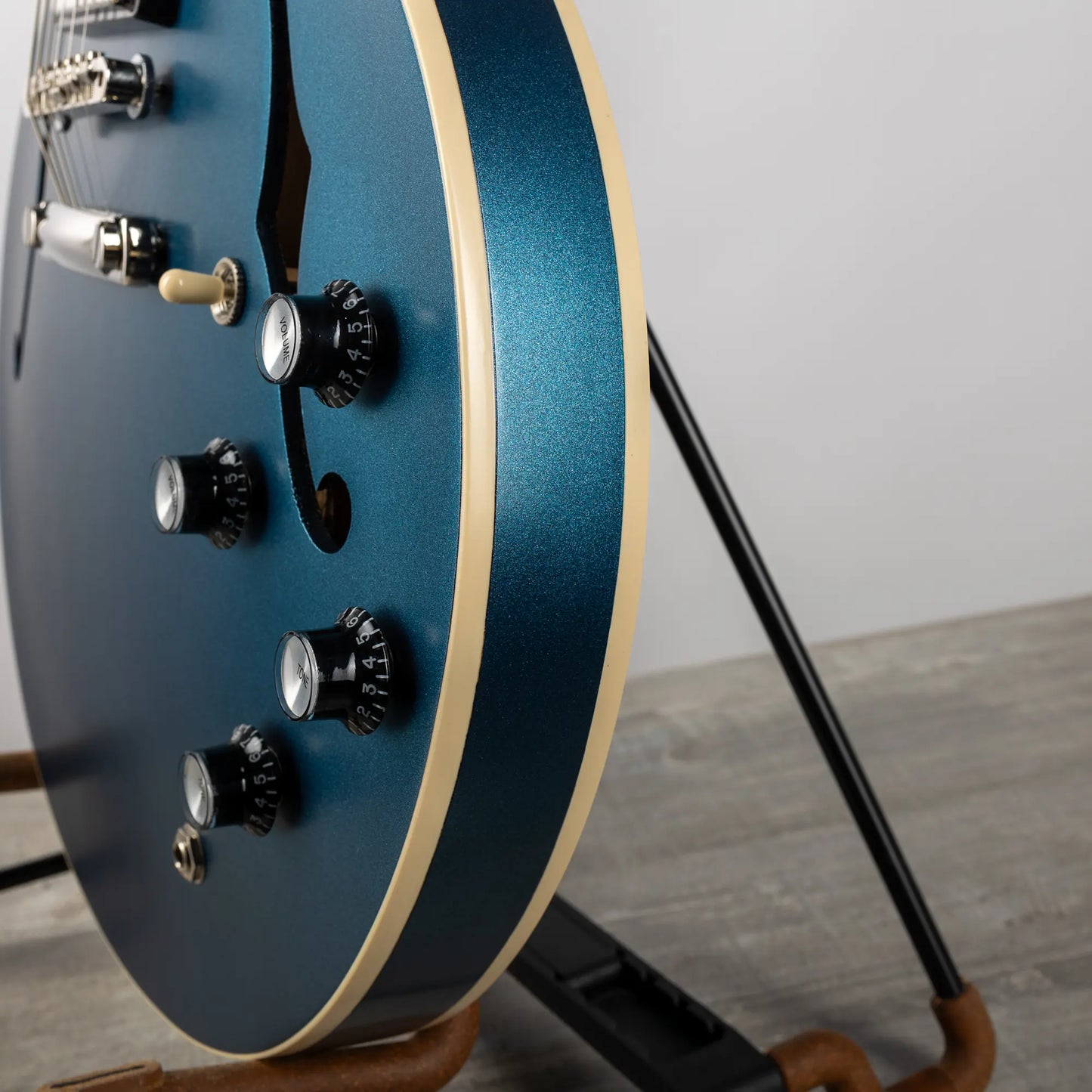 Gibson Mod™ Collection 1964 ES-335 Reissue, Midnight Pelham Satin Electric Guitar Gibson Mod™ Collection