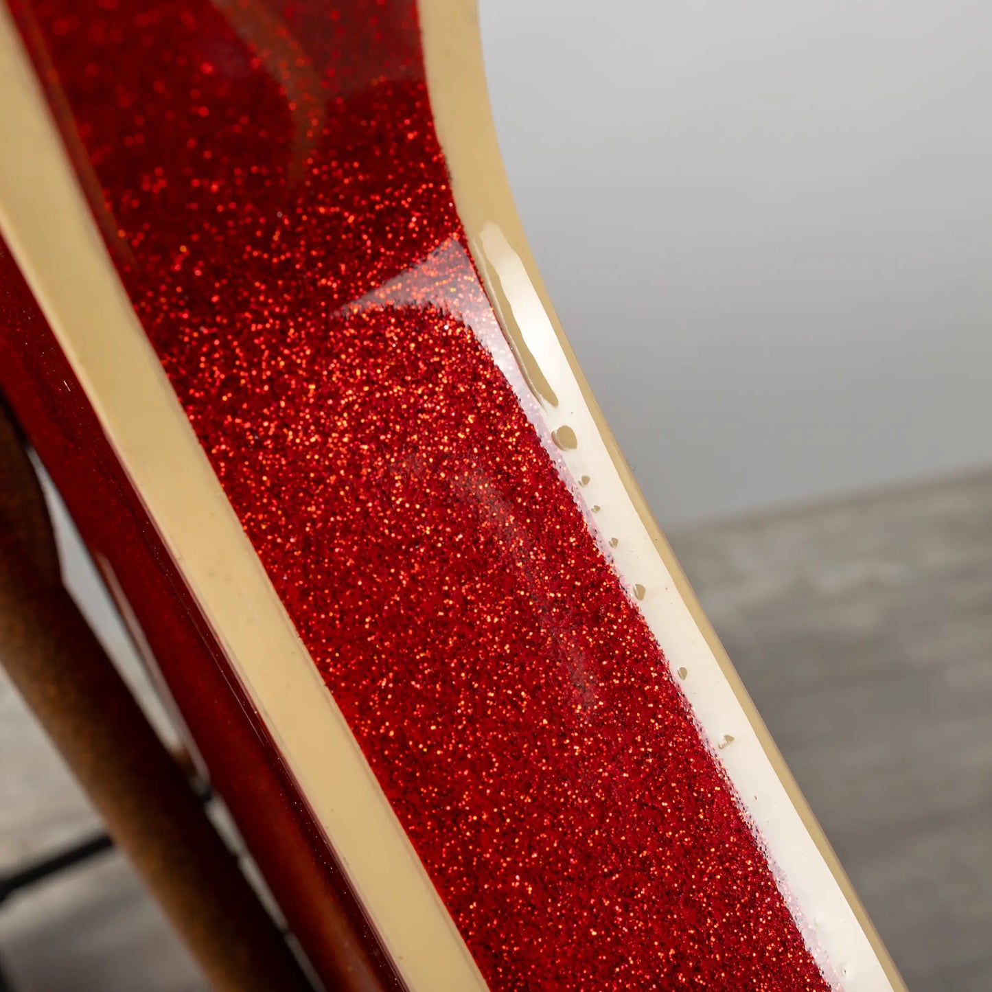 Gibson Mod™ Collection ES-335, Red Flake Metallic | Gibson Mod™ Collection Electric Guitar Gibson Mod™ Collection