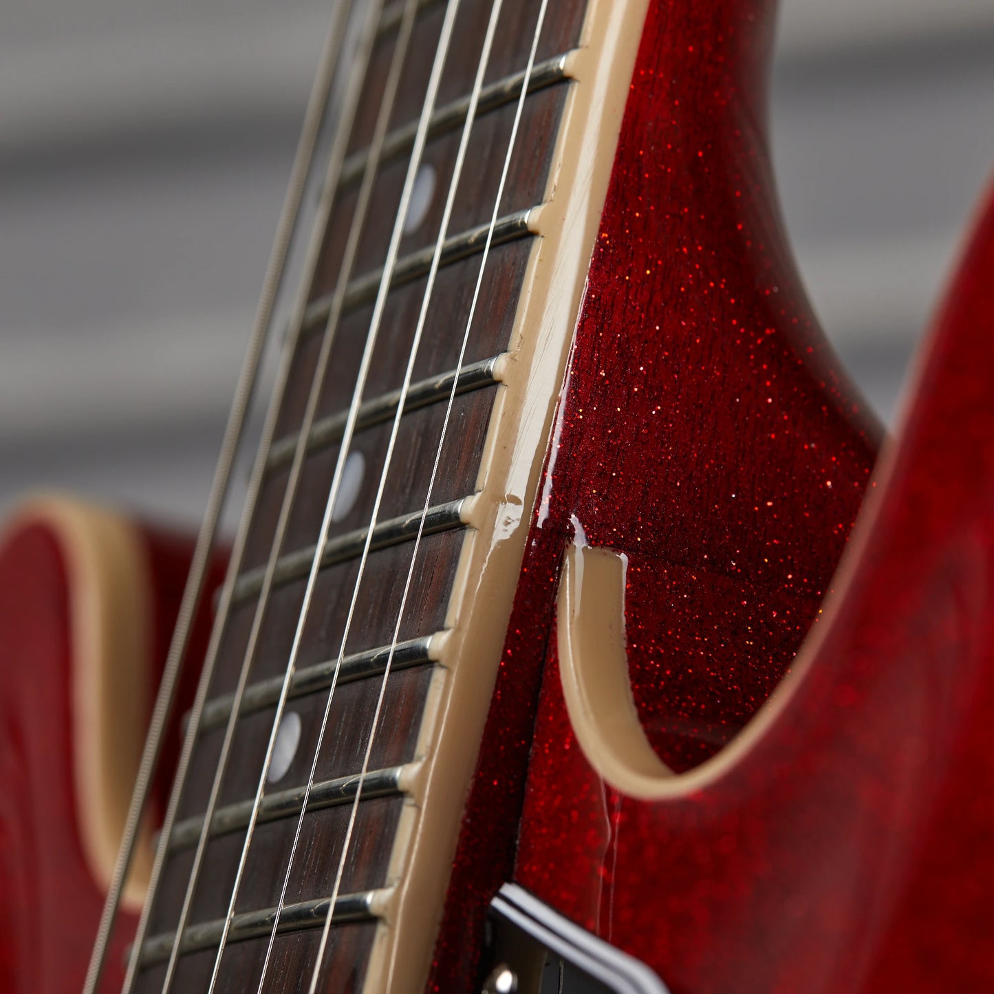 Gibson Mod™ Collection ES-335, Red Flake Metallic | Gibson Mod™ Collection Electric Guitar Gibson Mod™ Collection