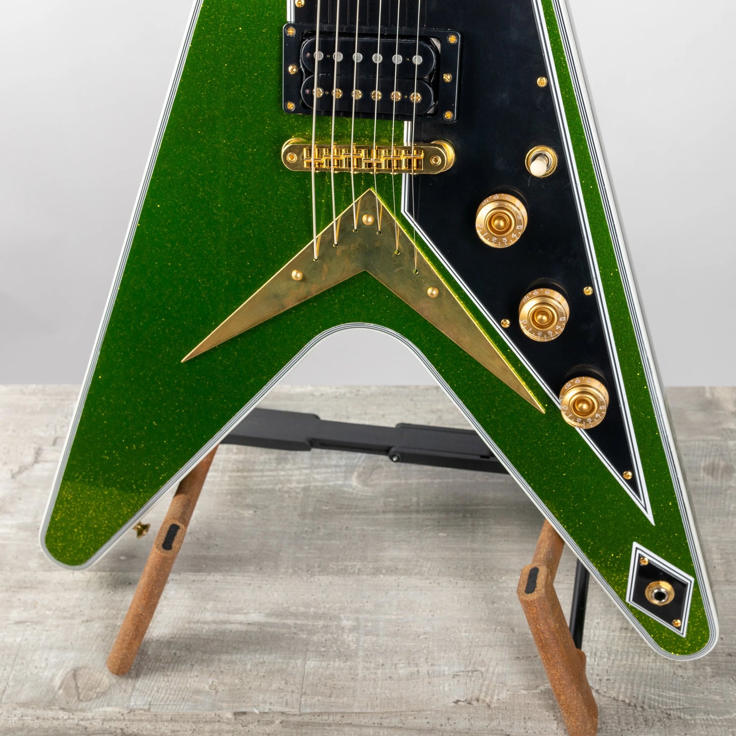 Gibson Mod™ Collection Flying V Custom, Electrum Metallic Sparkle | Gibson Mod™ Collection Electric Guitar Gibson Mod™ Collection