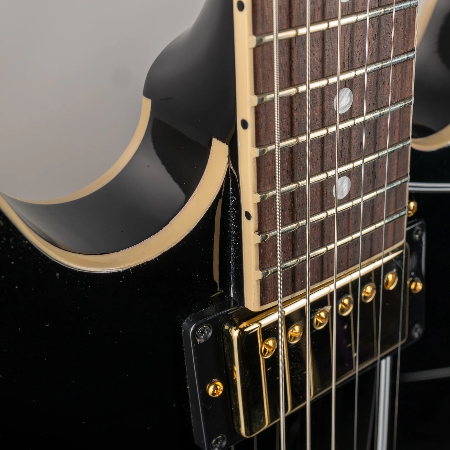 Gibson Mod™ Collection ES-335, Ebony Electric Guitar Gibson Mod™ Collection