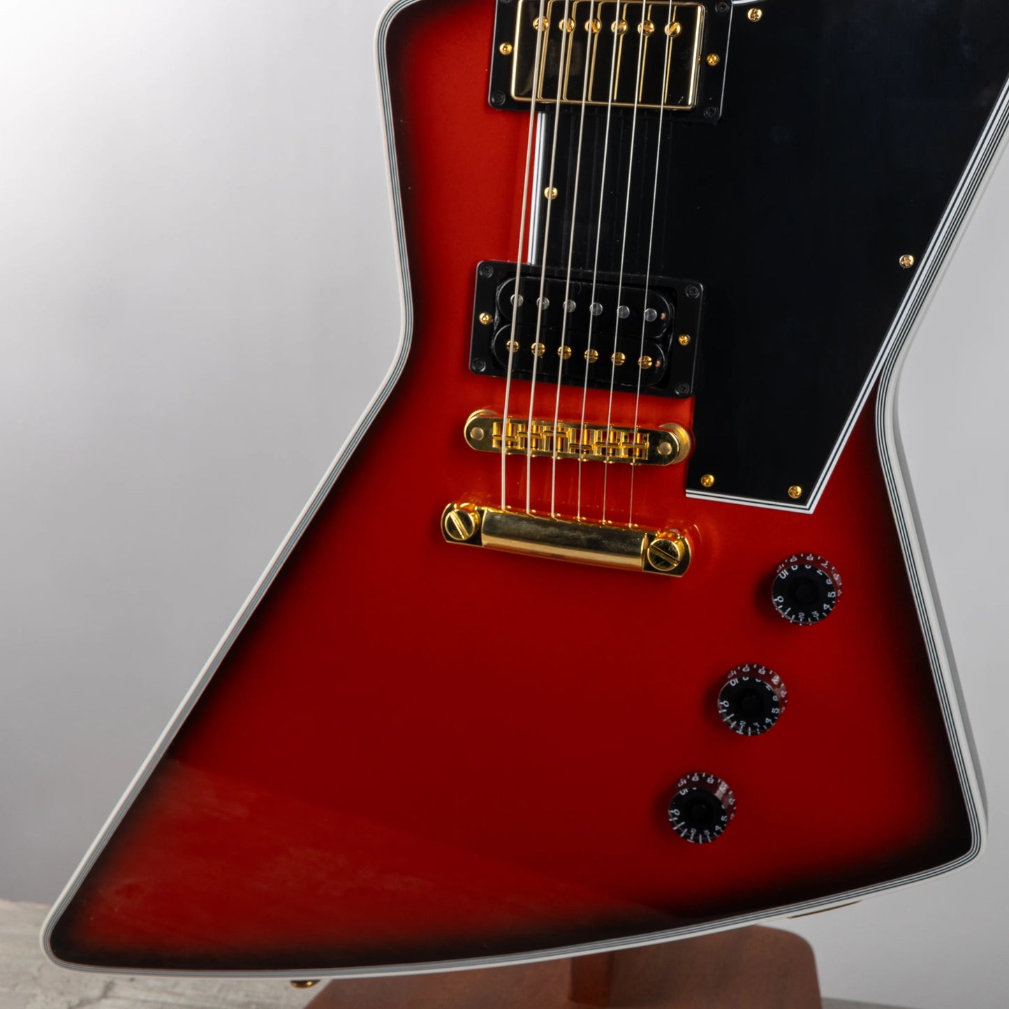 Gibson Mod™ Collection Explorer Custom, Magma Pool Electric Guitar Gibson Mod™ Collection