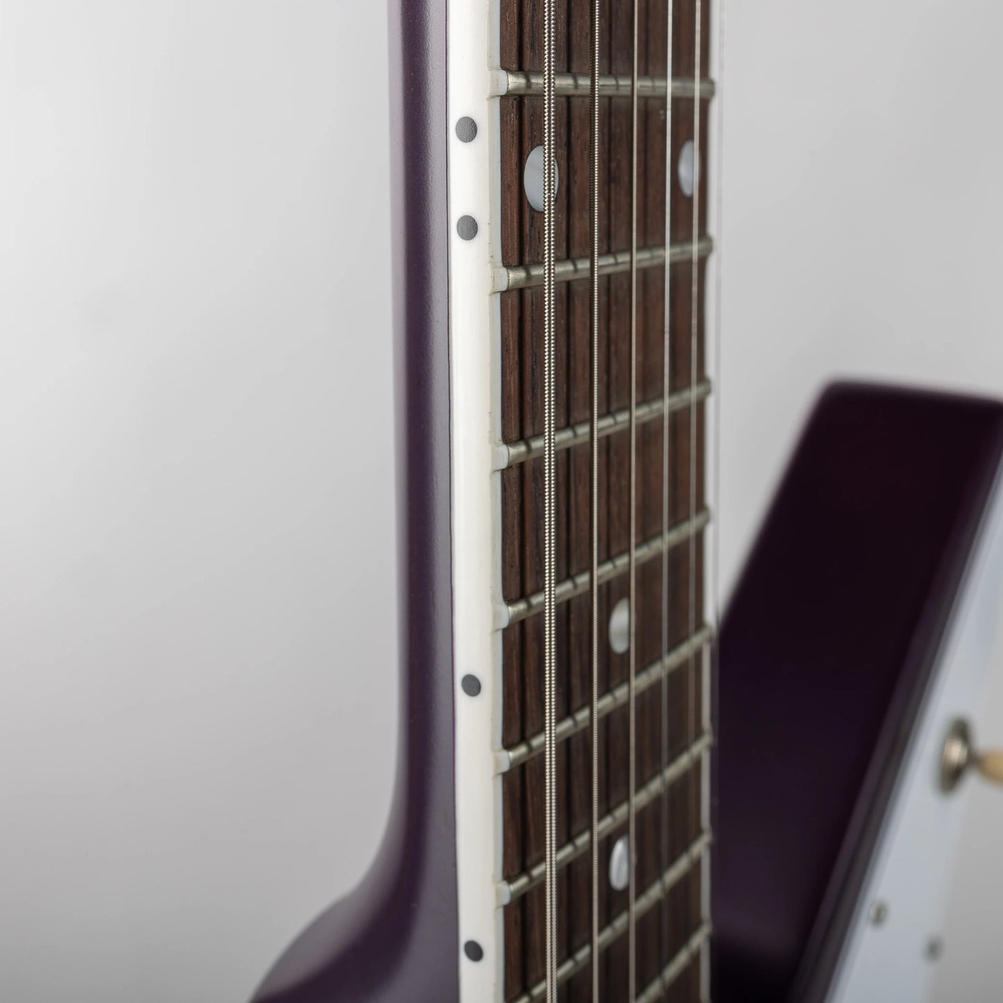 Gibson Mod™ Collection 70s Explorer, Eggplant Satin | Gibson Mod™ Collection Electric Guitar Gibson Mod™ Collection