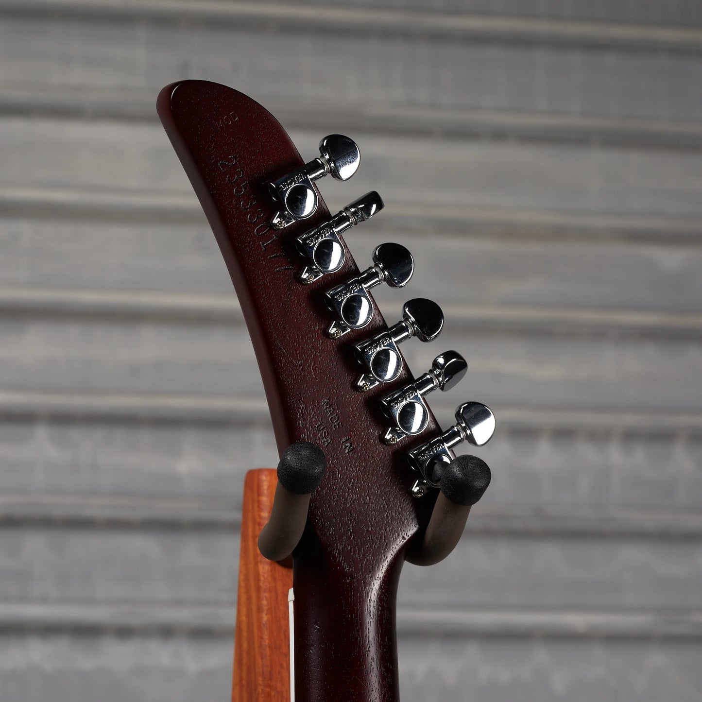 Gibson Mod™ Collection 70s Explorer, Satin Cherry Wine | Gibson Mod™ Collection Electric Guitar Gibson Mod™ Collection