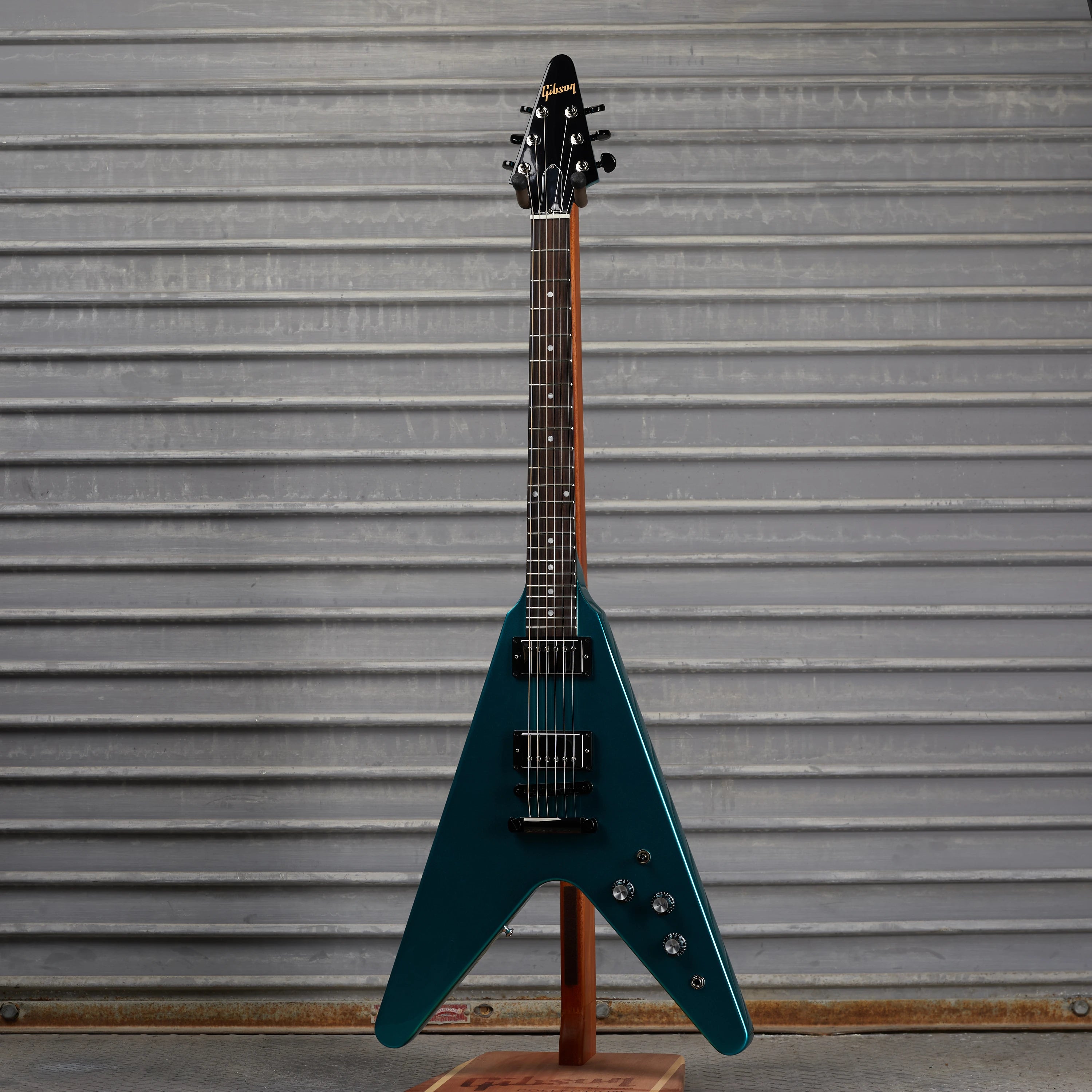 Gibson Mod™ Collection A Mod Collection 80s Flying V in Metallic Marina ...