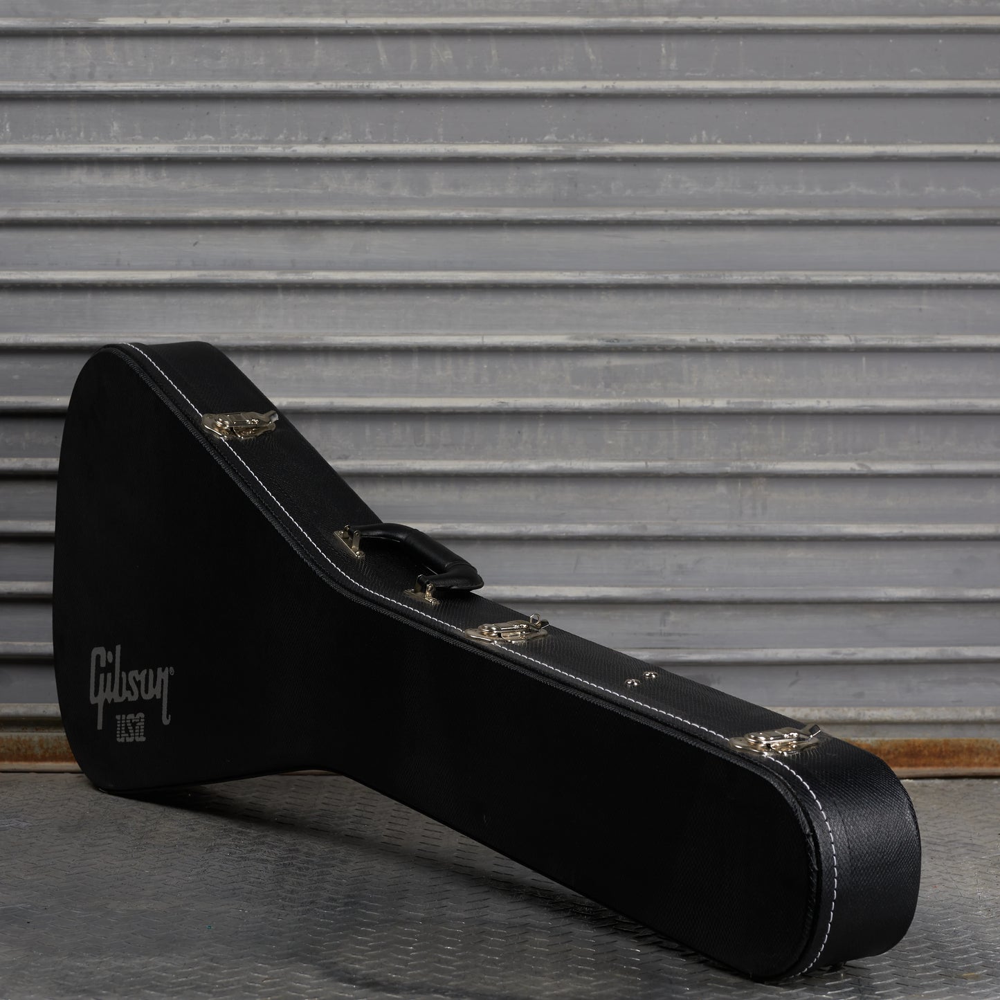 Gibson Mod™ Collection 80s Flying V, Metallic Marina Blue | Gibson Mod™ Collection Electric Guitar Gibson Mod™ Collection