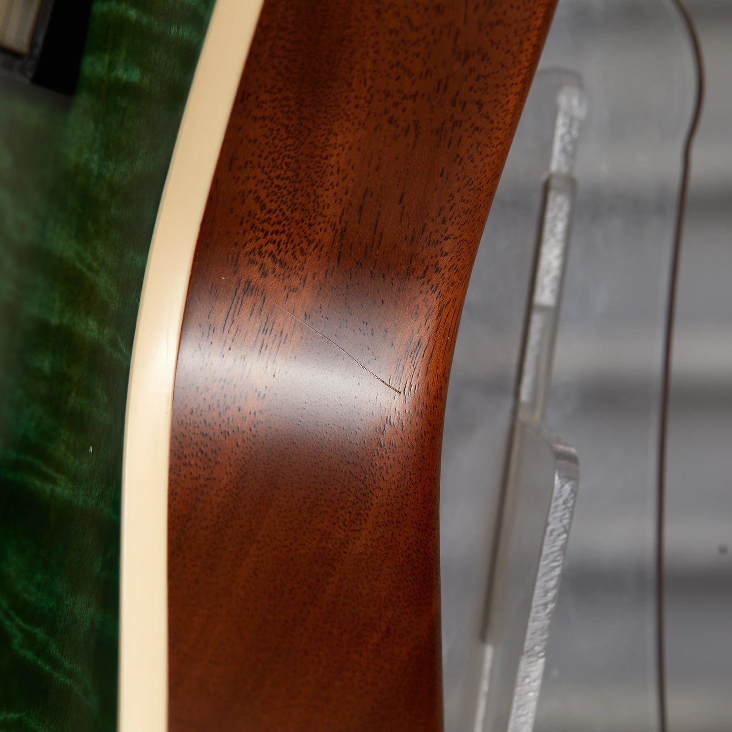 Gibson Mod™ Collection 1957 Les Paul Standard Reissue, Green Chill Satin | Gibson Mod™ Collection Electric Guitar Gibson Mod™ Collection