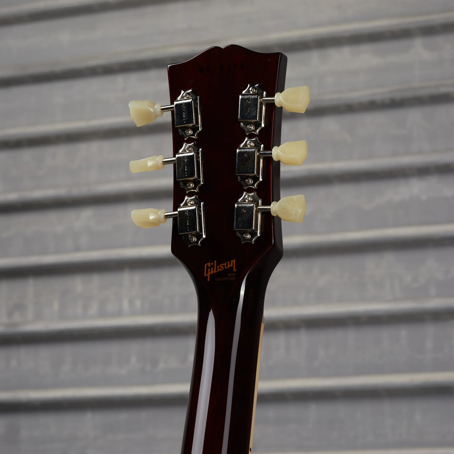 Gibson Mod™ Collection Gibson Custom 1959 Les Paul Standard Reissue, Bullion Burst | Gibson Mod™ Collection Electric Guitar Gibson Mod™ Collection