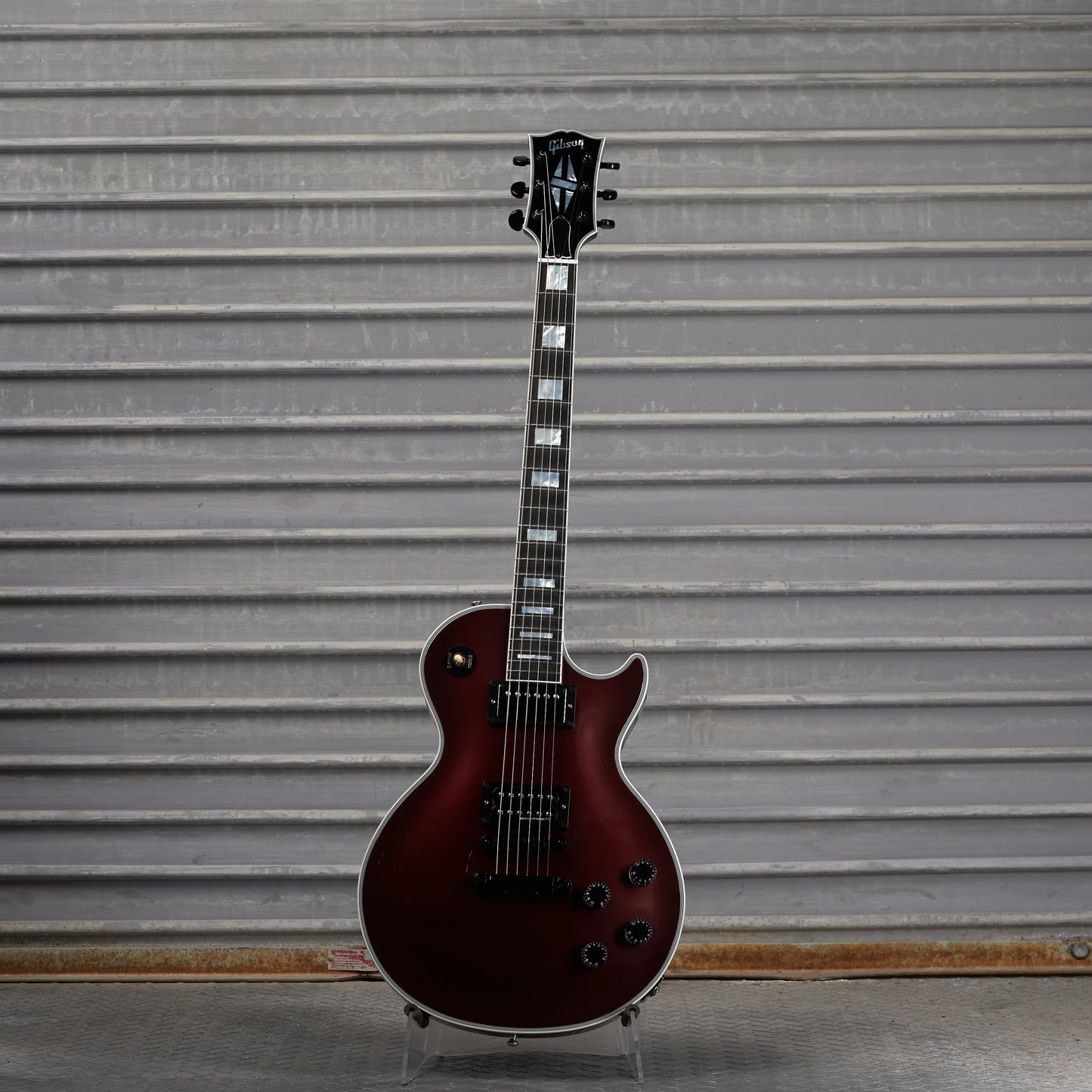 Gibson Mod™ Collection Les Paul Custom, Ruby Rouge Electric Guitar Gibson Mod™ Collection