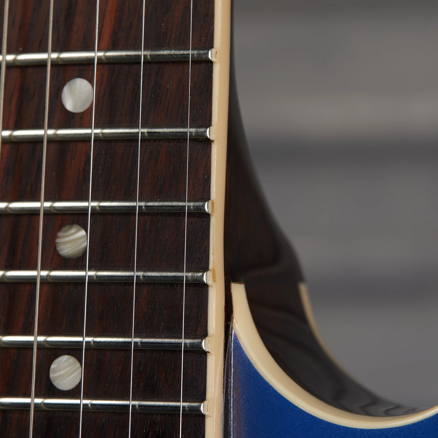 ES-335, Blue Earth Gibson Mod™ Collection Electric Guitar Gibson Mod™ Collection
